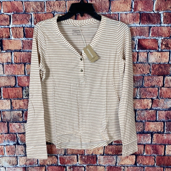 Patagonia Tops Patagonia Womens Mainstay Henley Poshmark